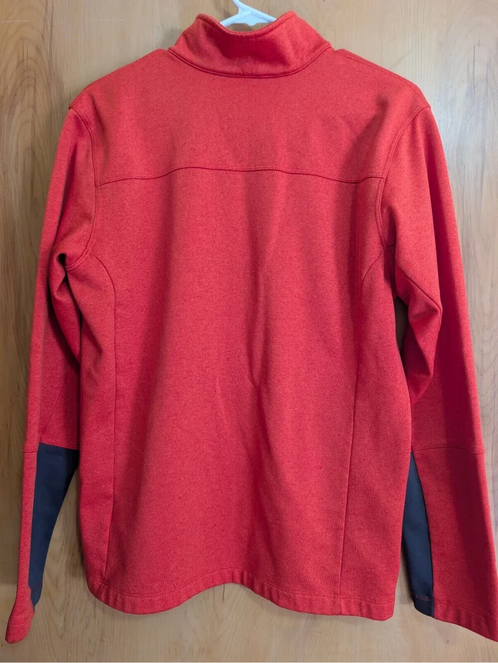 The North Face Men's Medium Red Half-Zip Pullover Fleece Jacket